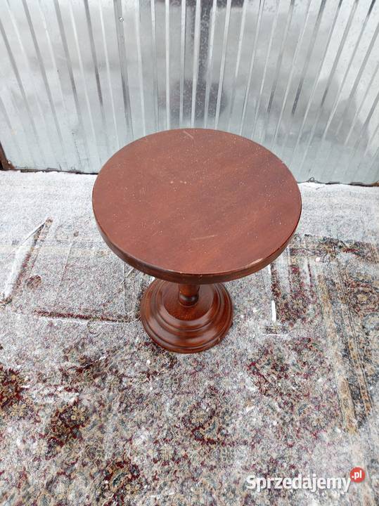 Stolik sprzedam Borówno