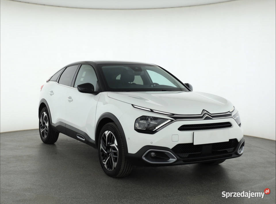 Citroen C4 12 PureTech nawigacja