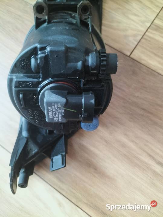 Toyota Auris I 20072009 halogen lewy kratka Chocianów