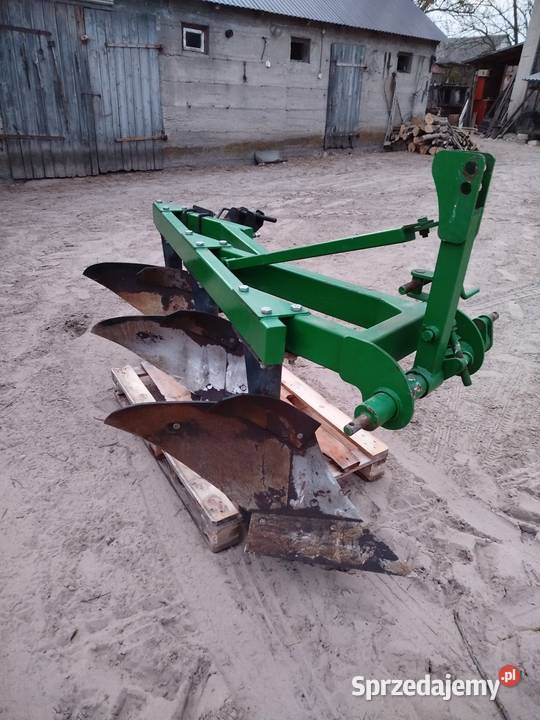 Pługi 3 skibowe praktycznie nowe