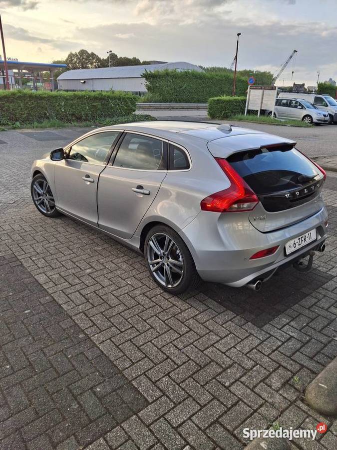Volvo V40 D4 190 DriveE RDesign Stan idealny Lublin