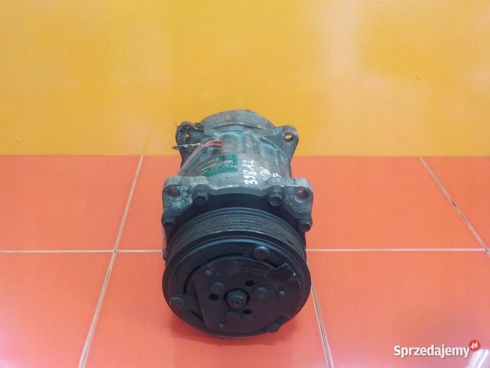 VW T4 25 B 94r 110 AAF sprezarka klimatyzacji Suków