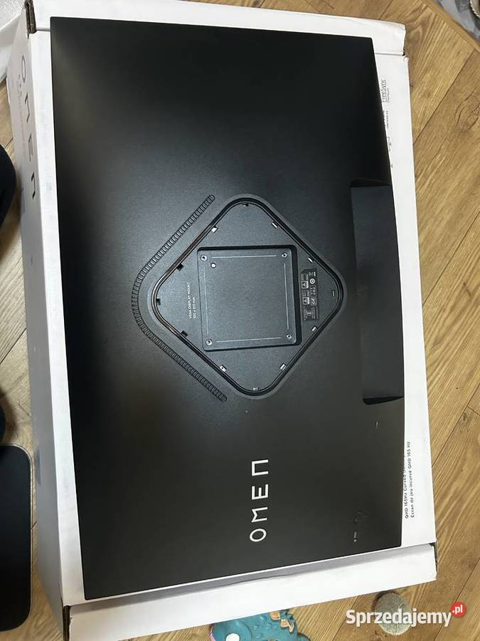 Monitor PC 32c Jelenia Góra