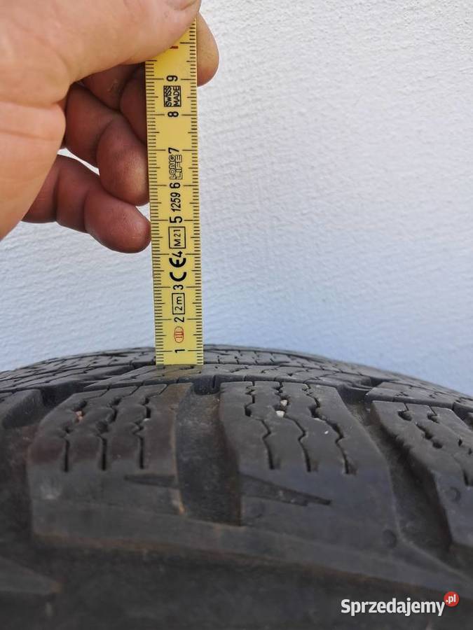 Opony zimowe NOKIAN Hakkapeliitta CR4 21565r16c małopolskie
