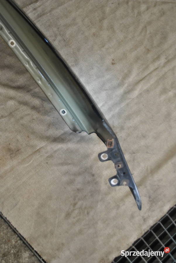 Błotnik przedni prawy BMW E60 E61 PRZEDLIFT Poręba