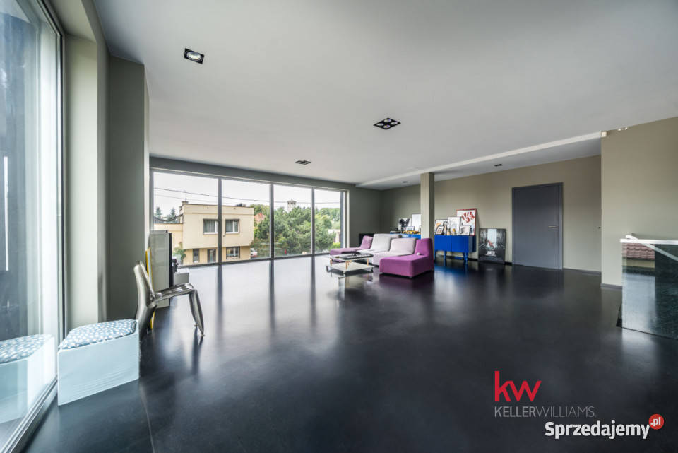 sprzedaży domu wolnostojącego Luboń 260m2 wielkopolskie