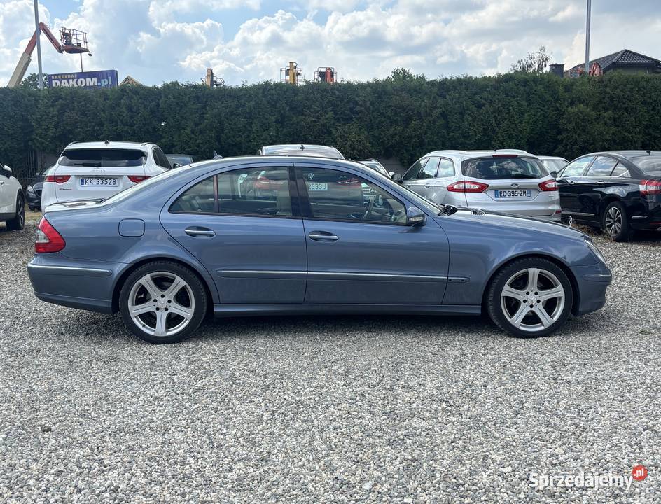 MercedesBenz klasa E 224KM Klasa E Paniówki