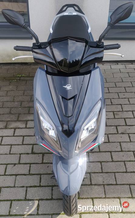 ZIPP GP 125 EFI NOWOŚĆ 2022 W SALON BIELSKOB Bielsko-Biała