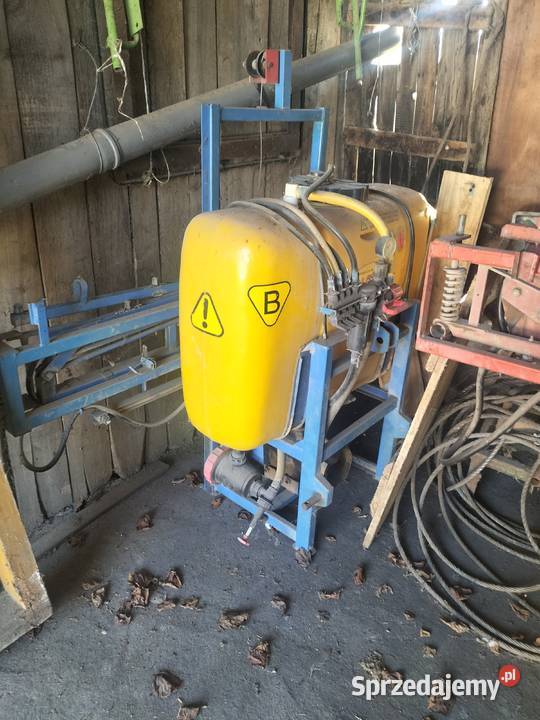 Opryskiwacz polowy 300l Zawieszane małopolskie Siedliska