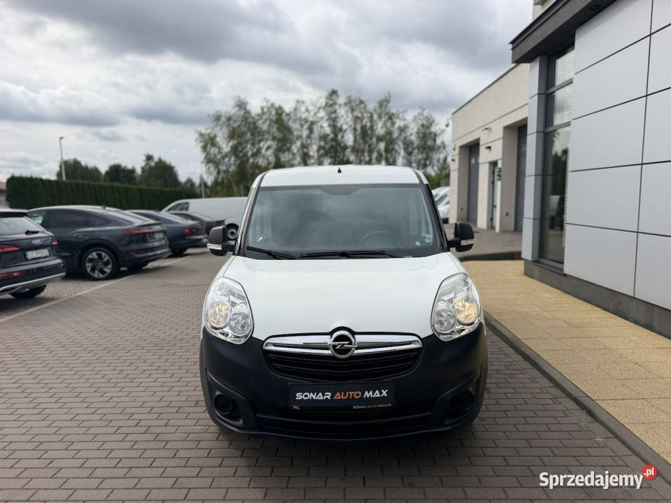 Opel Combo 13CDTI 95 Maxi L2 Vat1 nowy stan czujnik deszczu Radom sprzedam