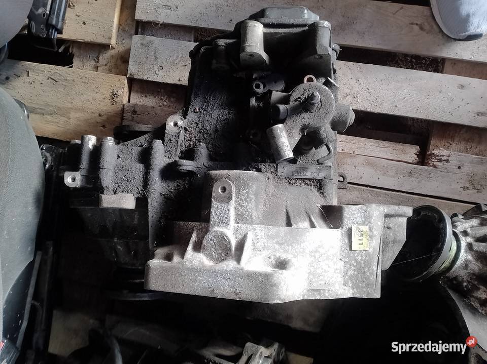 Skrzynia biegów golf 5 19 jcr skrzynie biegów sprzedam