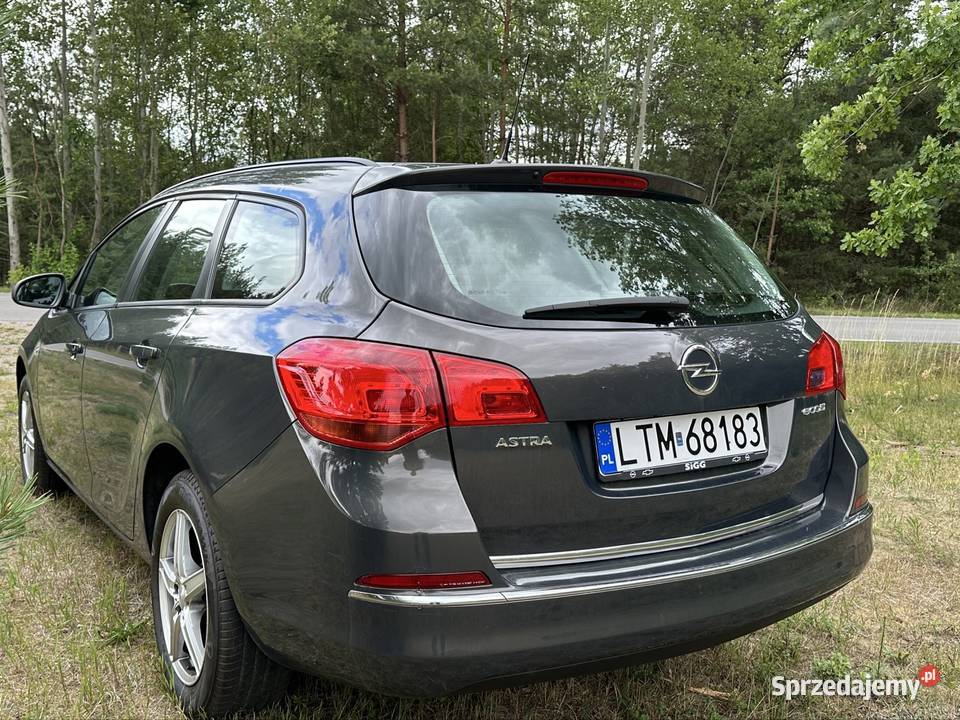 Opel Astra j 2013 lifting 14 Rok produkcji 2013 lubelskie Zamość