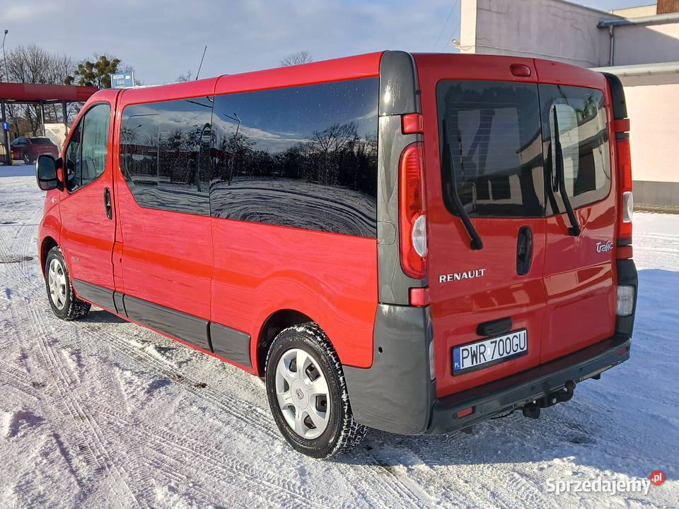 Renault Trafic 20DCI 115Koni 9osobowy Klima manualna Marzenin sprzedam