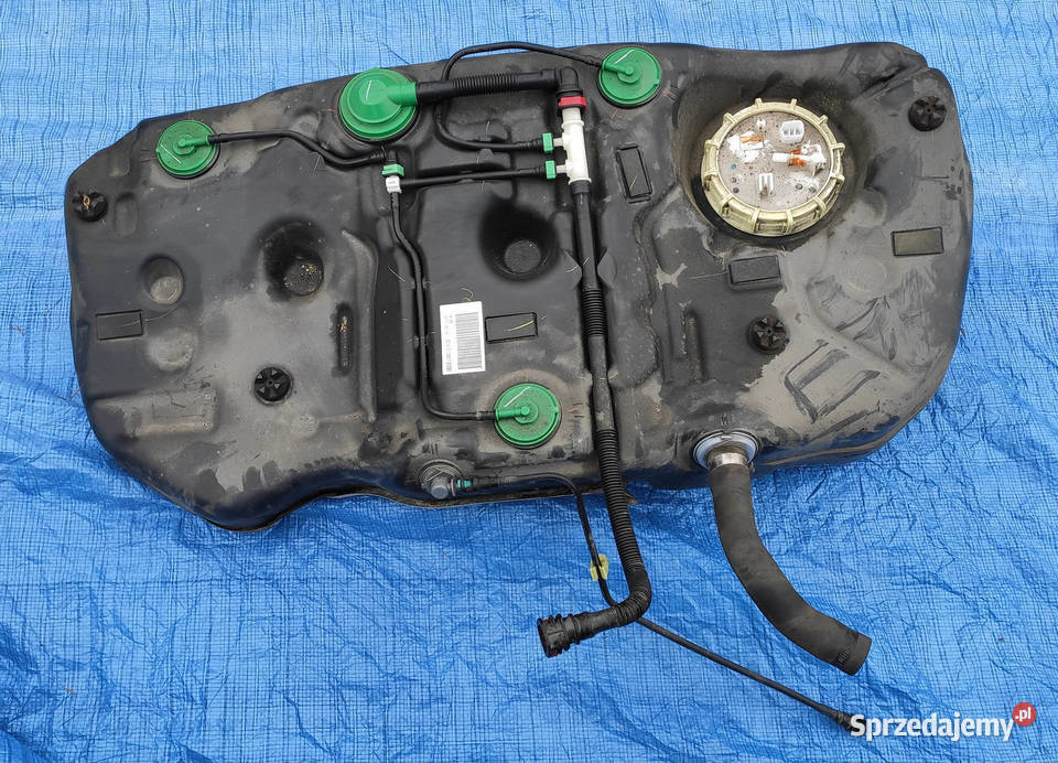 Zbiornik paliwa bak 42013FL01A Subaru impreza Krosno