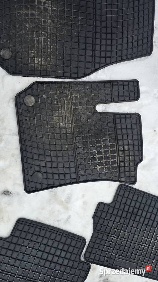 Dywaniki gumowe opel zafira B 2006 Sosnowiec sprzedam