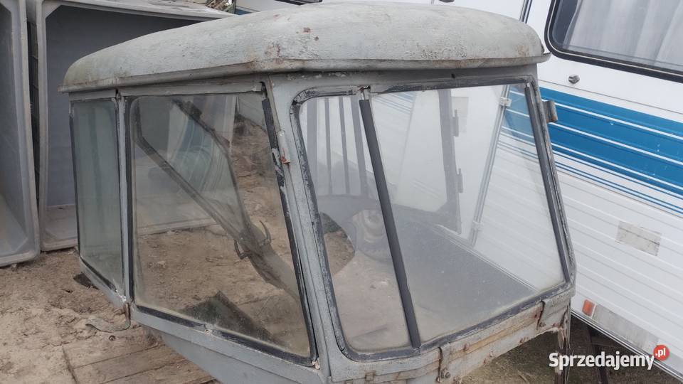 Kabina do c 328 330 Płońsk