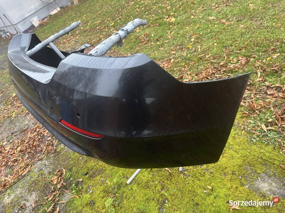 Zderzak tył BMW 5 F10 sedan PDC osobowe Strzegom