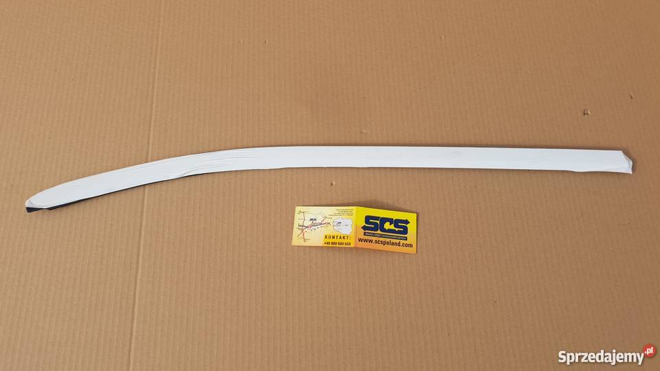 MERCEDES W205 LISTWA LEWA SZYBY TYLNEJ osobowe Bieleń