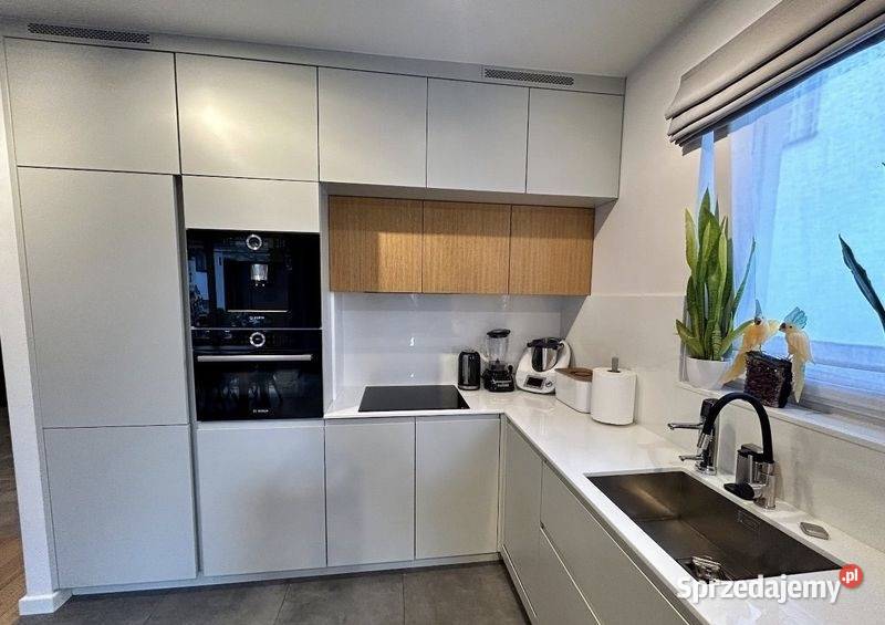 4pok 91met Ville Zagony BALKONKOMÓRKAGARAŻ balkon Wrocław