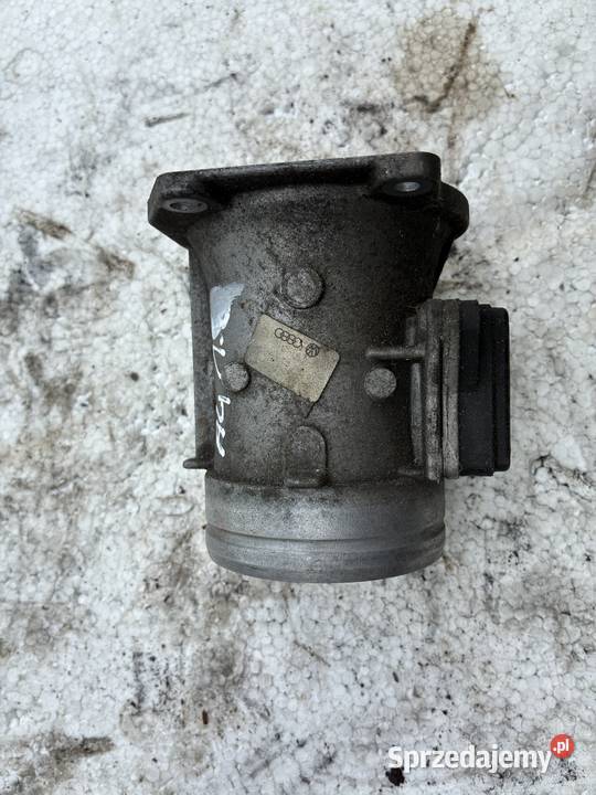 Przepływomierz Powietrza Audi A4 B5 16 18