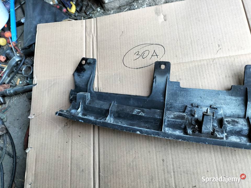 PEUGEOT 306 ATRAPA ATRAPKA GRIL osobowe Kamień-Kolonia
