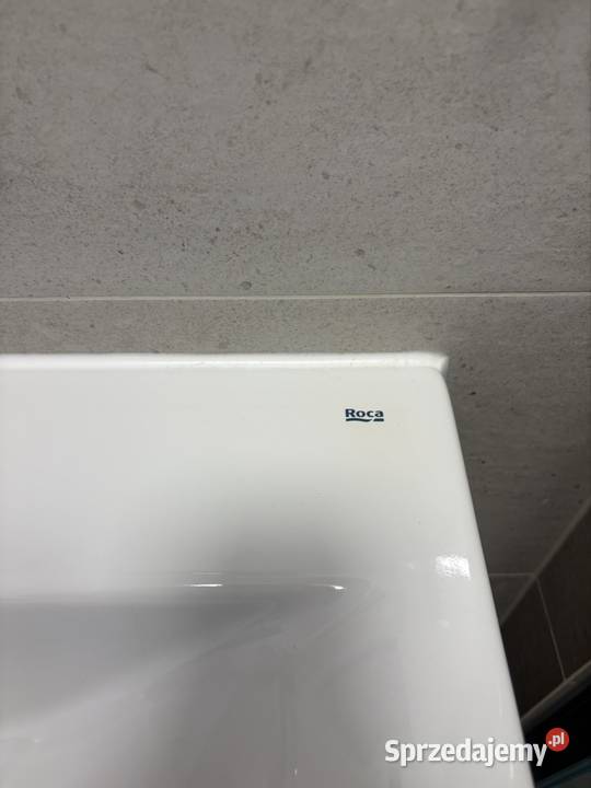 Zestaw mebli łazienkowych z umywalką i baterią Kraków