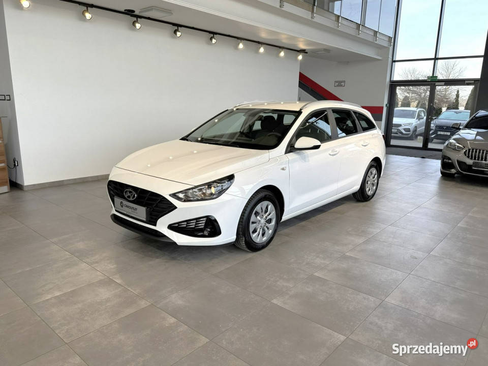Hyundai i30 VAT 23 Wagon Classic 15DPI 110 M6 104200km Myślenice