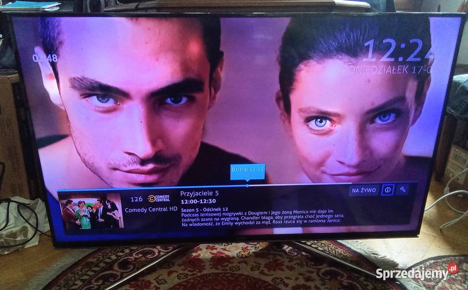 TV LED Smart 48 Full HD Samsung z DVBT pilot