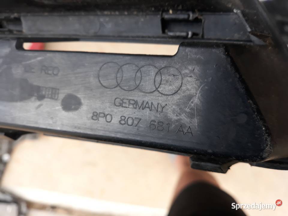 AUDI A3 8P LIFT KRATKA LEWA ZDERZAKA PRZÓD listwy na zderzak wielkopolskie sprzedam