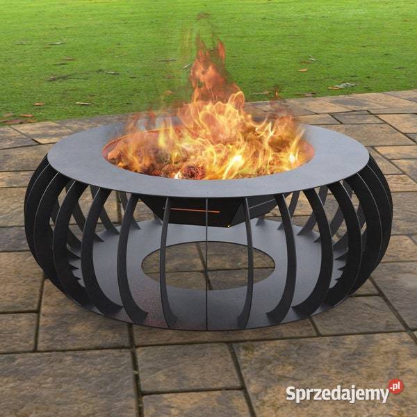 Dekoracje ze stali czarny Platerówka