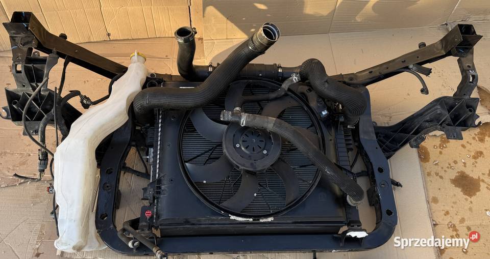 JEEP GRAND CHEROKEE WK2 CHŁODNICE PAS PRZEDNI dolnośląskie Kłodzko