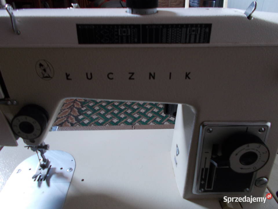 Maszyna do szycia ŁUCZNIK RADOM Brzeg