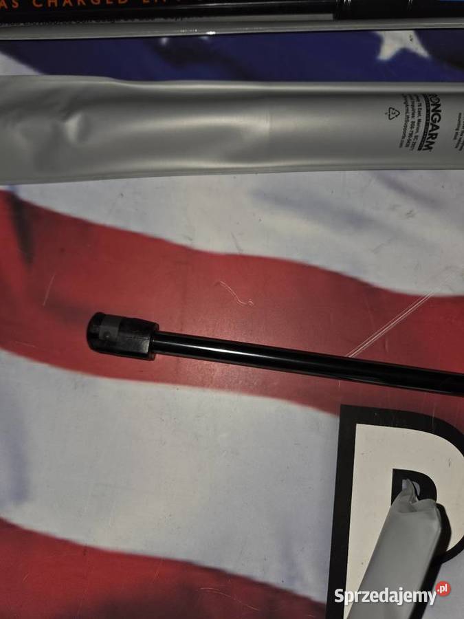 SIŁOWNIK TYLNEJ KLAPY ELEKTRYCZNEJ CHRYSLER TC Siłowniki Kawnice