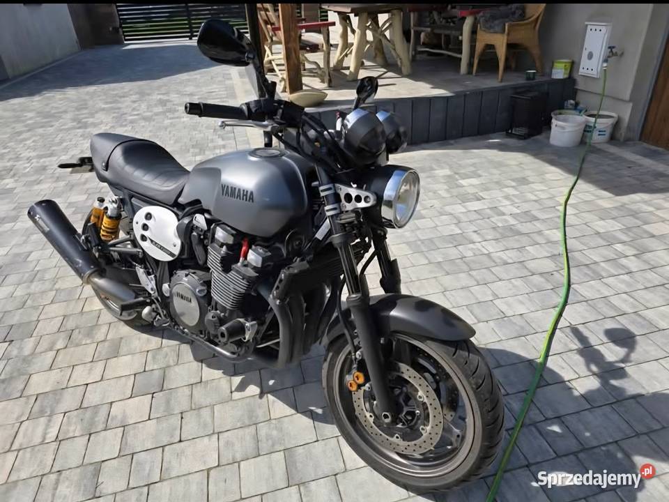 Yamaha XJR 1300CC 2015r 1300cm3 Drzewica sprzedam