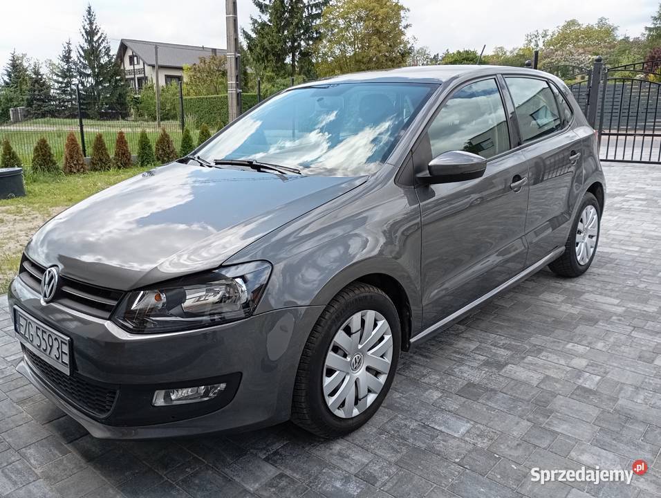 Volkswagen Polo 6R 2010r 5drzwiowy Ładny łódzkie
