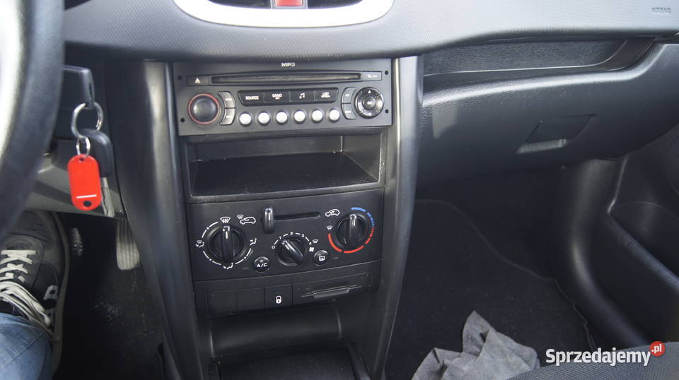 Fajny zadbany 5 drzwi z klimatyzacją Warszawa