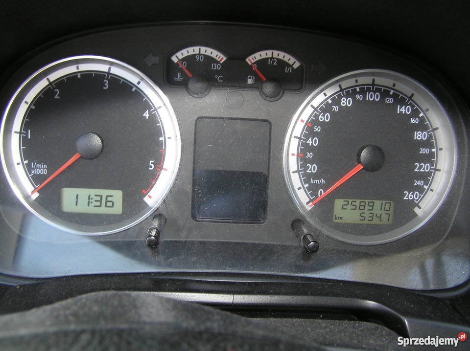 VW Bora kombi 19 TDI 115 6 biegów światła przeciwmgłowe Oleśnica