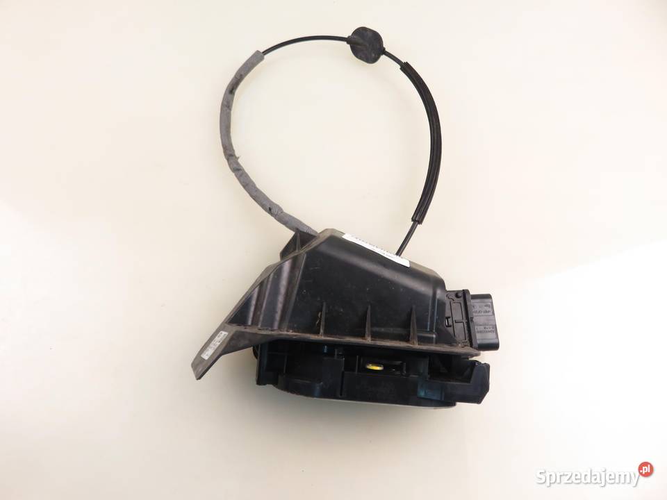 ZAMEK PRAWY TYLNY FORD B JK AV1AR26412AB