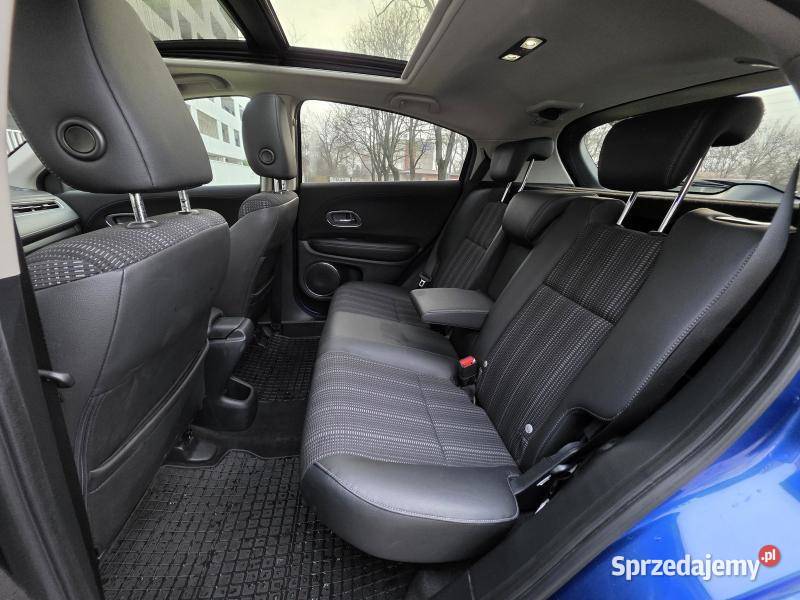 2018 Honda HRV Executive 15 iVTEC benzyna 130 6 Warszawa