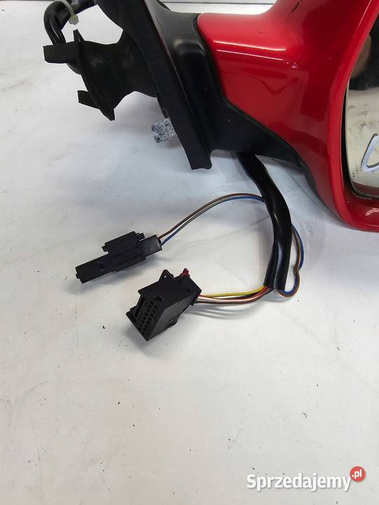 LUSTERKO PRAWE AUDI A4 B8 LIFT LZ3M 62 PIN UK Przystajń
