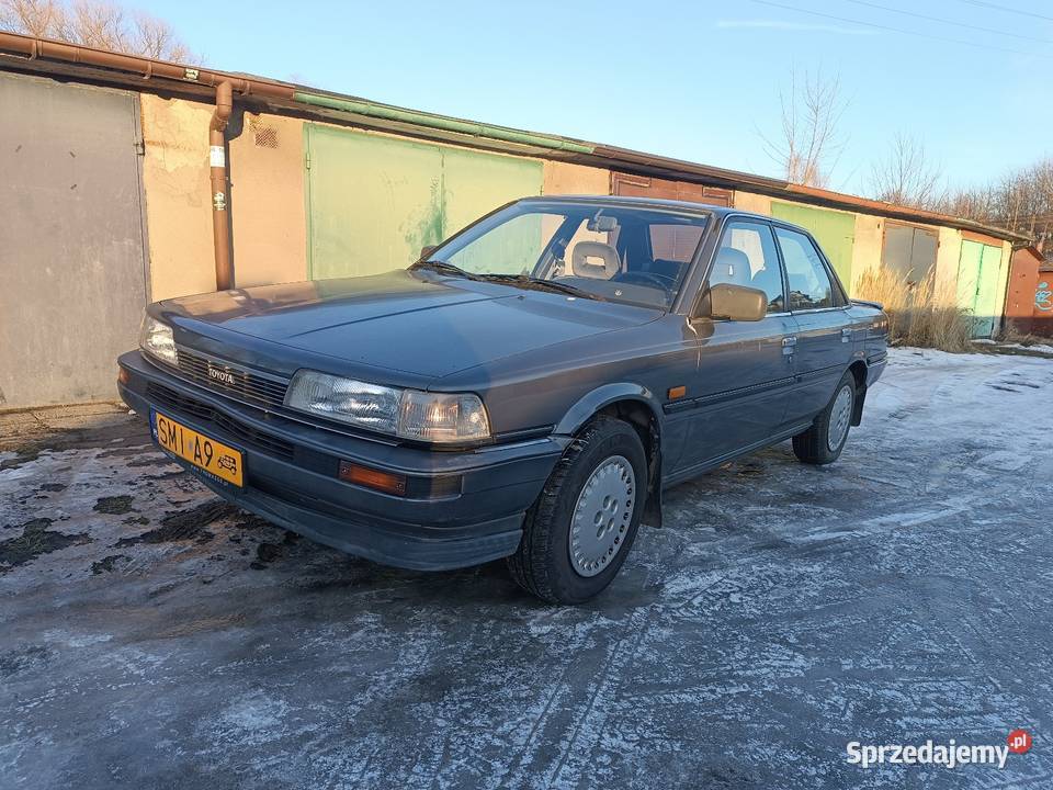 Toyota Camry sv21 v20 20 16v 128 przebieg 87300 benzyna Mikołów sprzedam