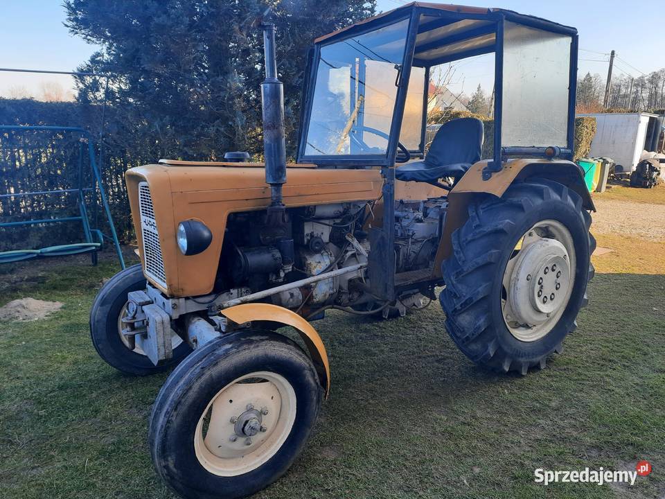 Ciągnik rolniczy Ursus C330 1980 r Bucze sprzedam