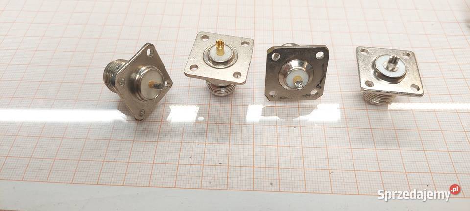 Gniazdo UC1 4 A944 Czechowice-Dziedzice