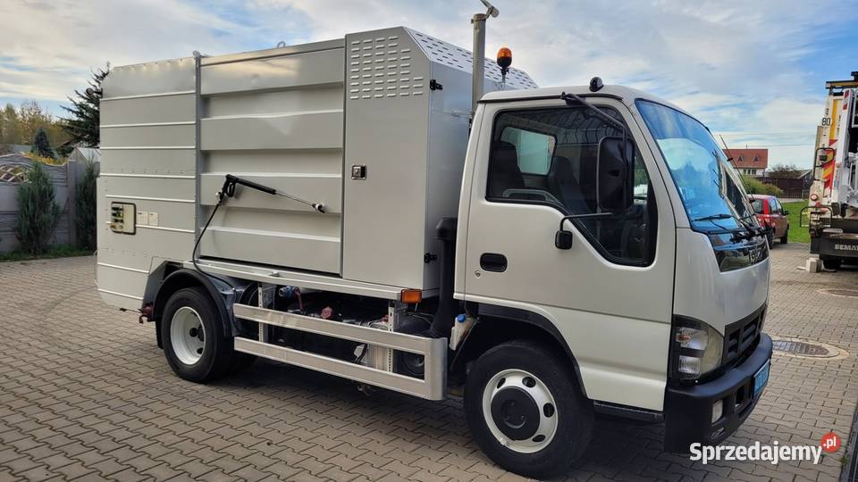 MYJKA DO POJEMNIKÓW Isuzu NQR75 3550kg świętokrzyskie Bodzentyn