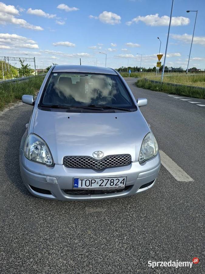 Toyota Yaris 14 diesel 2005 super 325000km Ostrowiec Świętokrzyski