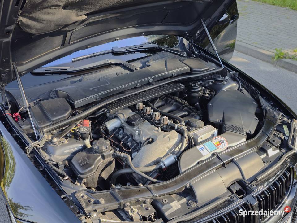 BMW Seria 3 E90 330xi 258 xDrive LPG Stan Logic wspomaganie kierownicy Seria 3