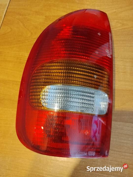 Microcar Virgo lampa tylna lewa Lampy tylne Motoryzacja lubuskie Nowe Kurowo