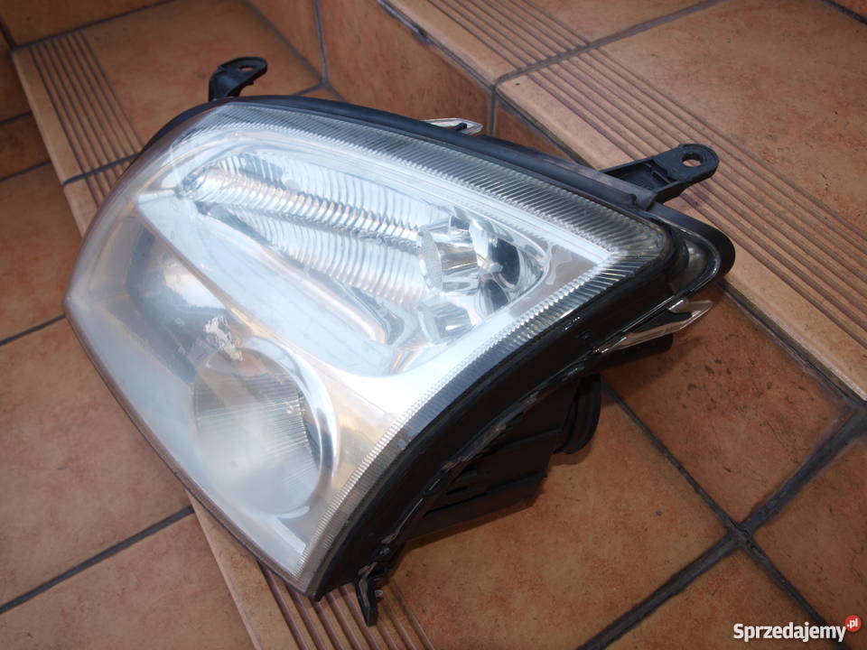 Opel Vectra lampa lewa przód 2002 2005r europa Kalisz