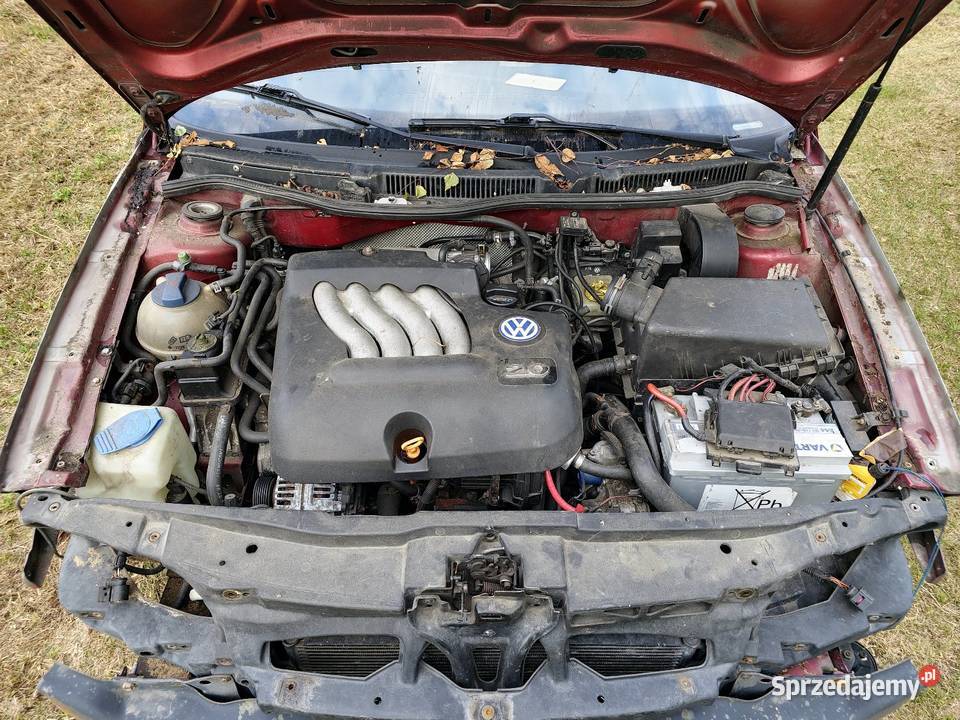 VW Bora Jetta MK4 20 AVH LC3K części blacharskie Bielinek