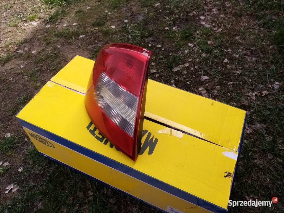 Lampa tył Skoda octavia 2 lift lewa Warka